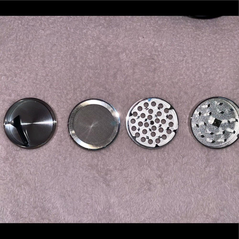 grinders for herbs - Picture 3 of 8
